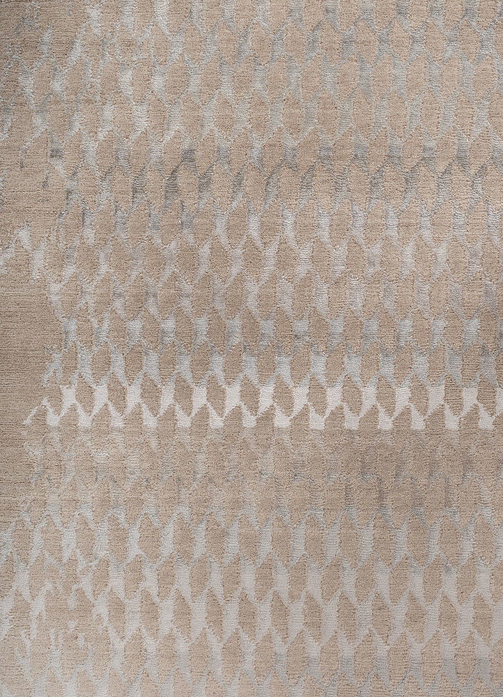 edge and essence ivory wool and bamboo silk hand knotted Rug - CloseUp edge and essence ivory wool and bamboo silk hand knotted Rug - CloseUp