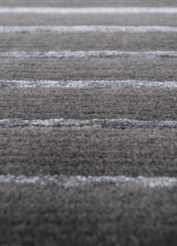 clan grey and black wool and bamboo silk hand knotted Rug - CloseUp clan grey and black wool and bamboo silk hand knotted Rug - CloseUp