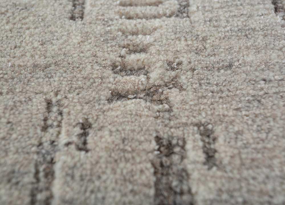 manifest ivory wool and bamboo silk hand knotted Rug - CloseUp manifest ivory wool and bamboo silk hand knotted Rug - CloseUp