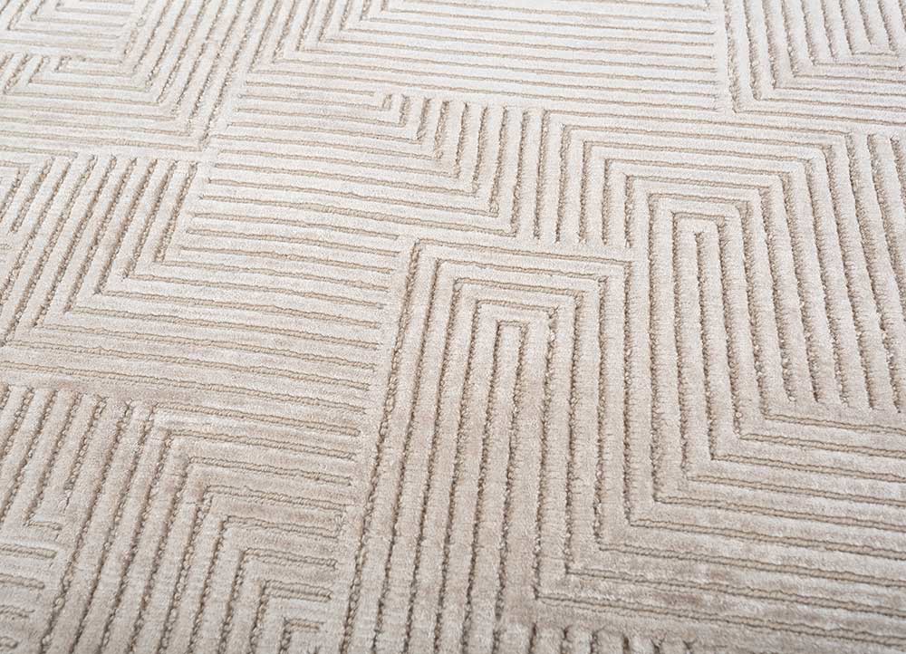 azalea gold wool and bamboo silk hand knotted Rug - CloseUp azalea gold wool and bamboo silk hand knotted Rug - CloseUp