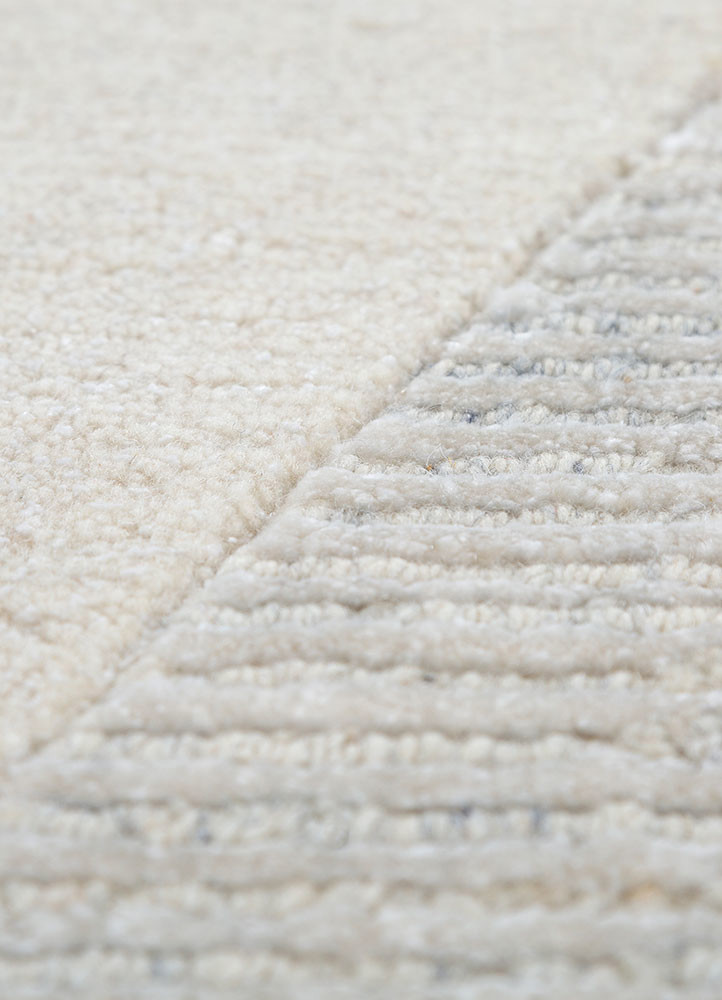 zuri ivory wool and bamboo silk hand knotted Rug - CloseUp zuri ivory wool and bamboo silk hand knotted Rug - CloseUp