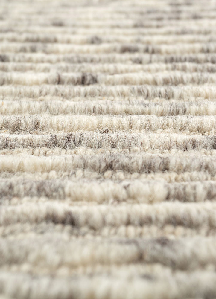 azalea ivory wool and bamboo silk hand knotted Rug - CloseUp azalea ivory wool and bamboo silk hand knotted Rug - CloseUp
