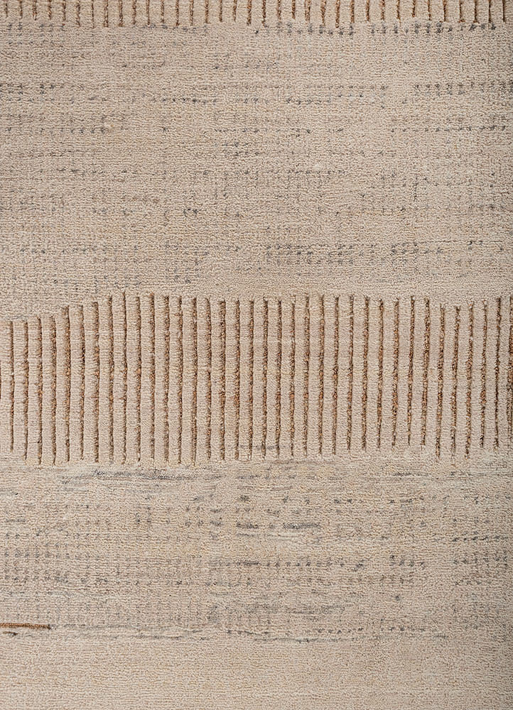 manifest ivory wool hand knotted Rug - CloseUp manifest ivory wool hand knotted Rug - CloseUp