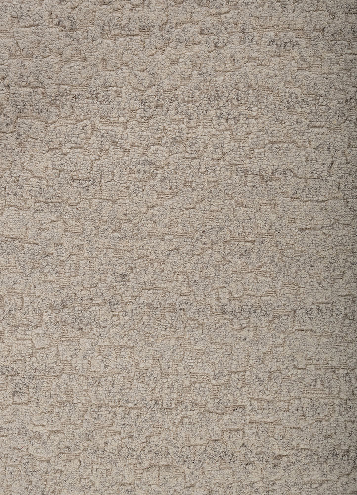 aprezo ivory wool hand knotted Rug - CloseUp