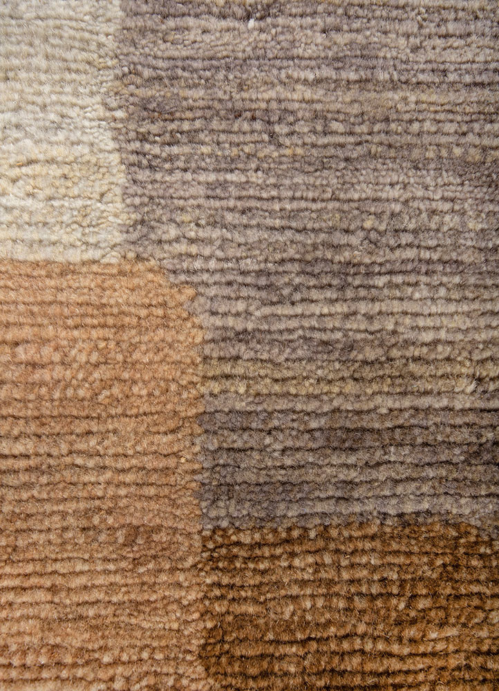 blythe ivory wool hand knotted Rug - CloseUp