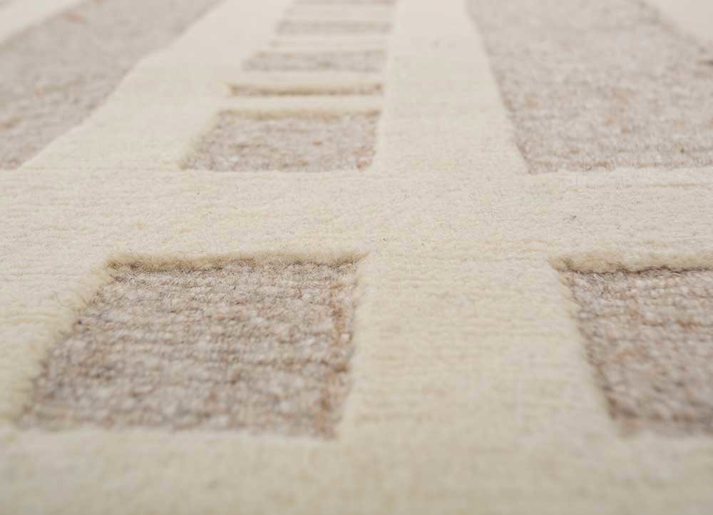 manifest beige and brown wool hand knotted Rug - CloseUp manifest beige and brown wool hand knotted Rug - CloseUp