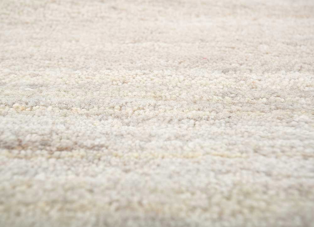 manifest ivory wool hand knotted Rug - CloseUp manifest ivory wool hand knotted Rug - CloseUp