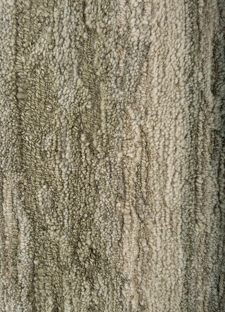 uvenuti green wool hand knotted Rug - CloseUp uvenuti green wool hand knotted Rug - CloseUp