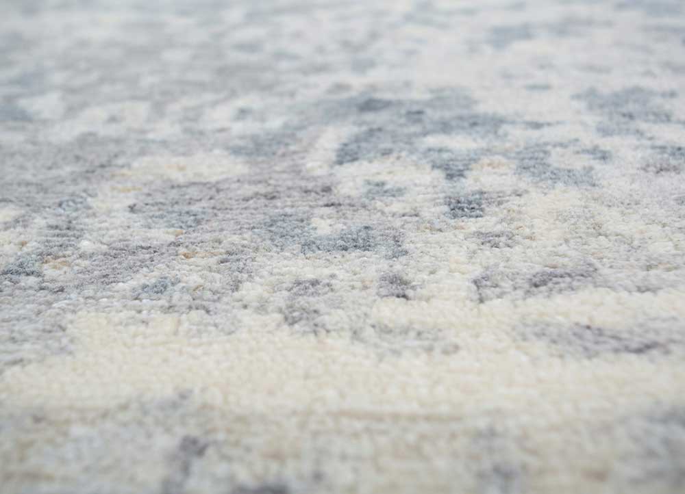 entropy grey and black wool hand knotted Rug - CloseUp entropy grey and black wool hand knotted Rug - CloseUp