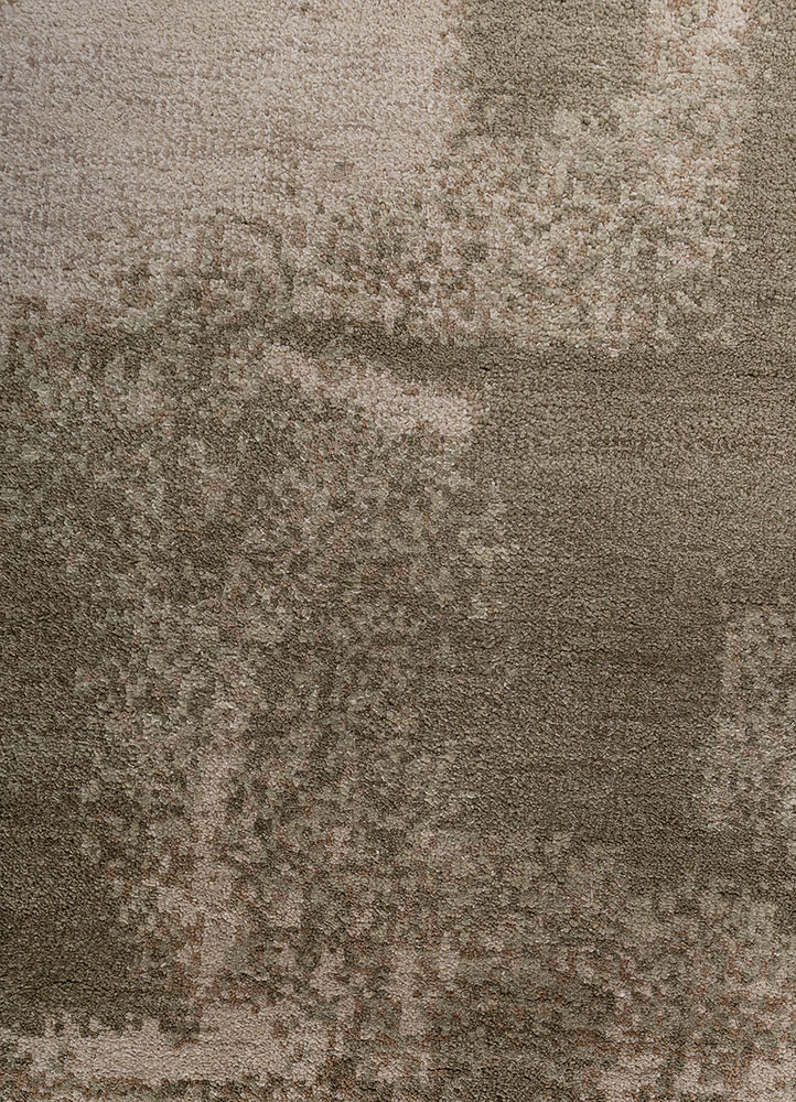 entropy green wool and bamboo silk hand knotted Rug - CloseUp