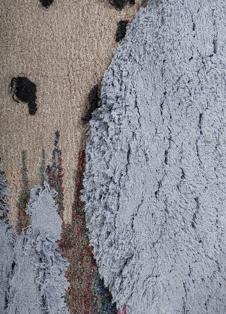 aprezo ivory wool and bamboo silk hand knotted Rug - CloseUp