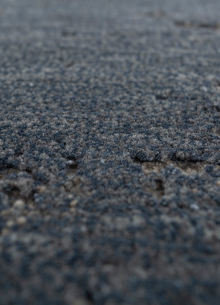 urban pause by kavi blue wool and bamboo silk hand knotted Rug - CloseUp