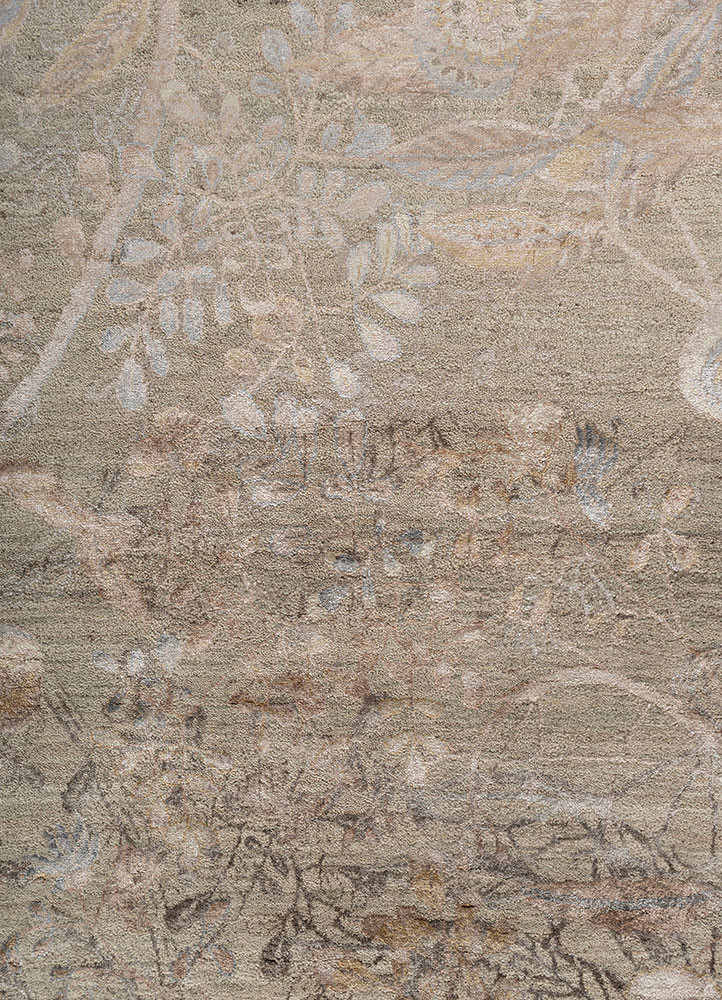 pansy green wool and bamboo silk hand knotted Rug - CloseUp