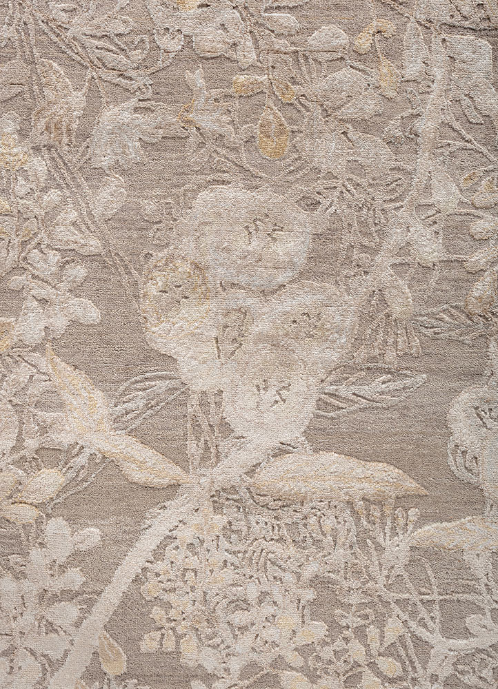 pansy ivory wool and bamboo silk hand knotted Rug - CloseUp