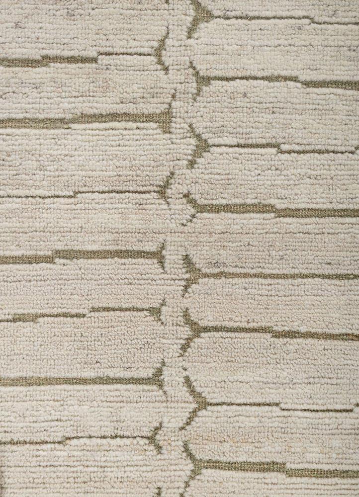 aprezo ivory wool hand knotted Rug - CloseUp