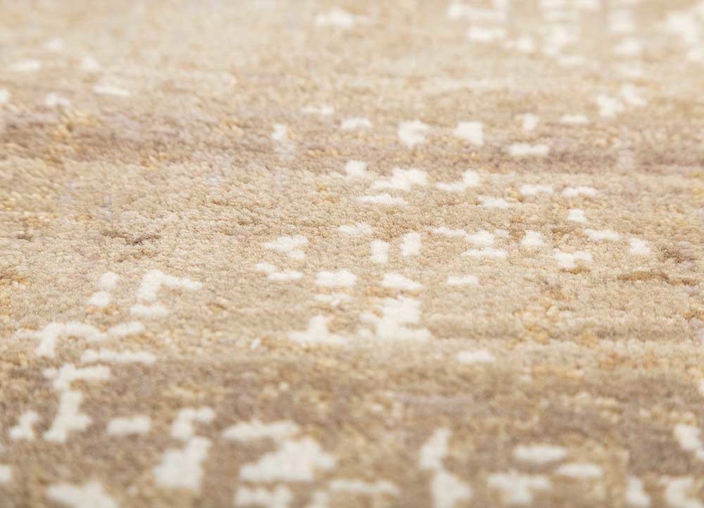uvenuti gold wool hand knotted Rug - CloseUp uvenuti gold wool hand knotted Rug - CloseUp