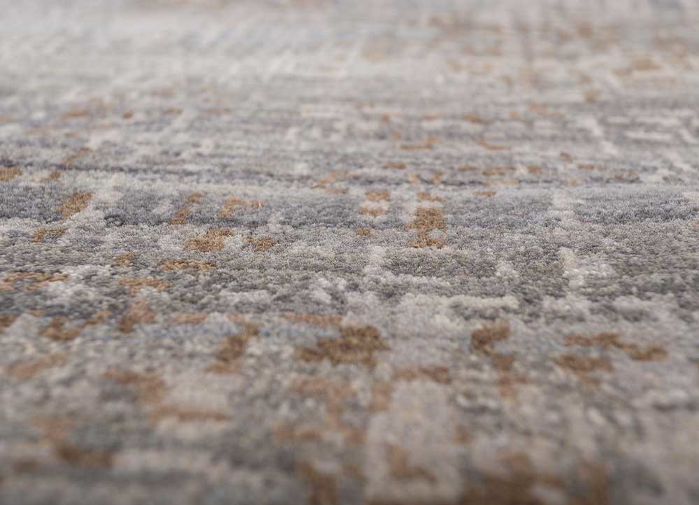 uvenuti grey and black wool hand knotted Rug - CloseUp uvenuti grey and black wool hand knotted Rug - CloseUp