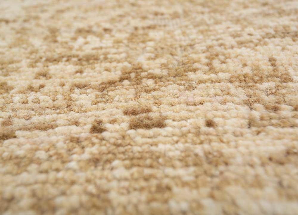 entropy beige and brown wool hand knotted Rug - CloseUp entropy beige and brown wool hand knotted Rug - CloseUp