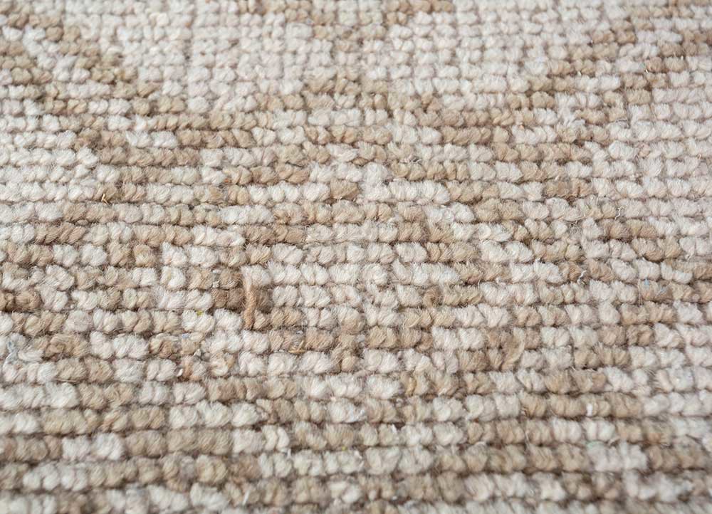 thyme beige and brown wool hand knotted Rug - CloseUp thyme beige and brown wool hand knotted Rug - CloseUp