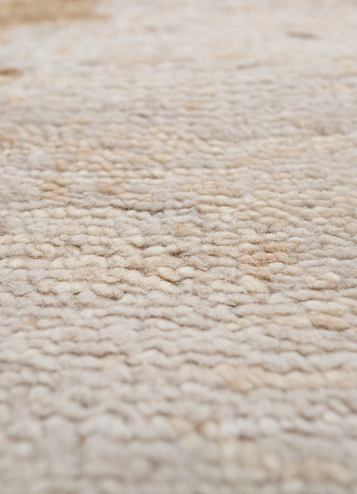 erbe ivory wool hand knotted Rug - CloseUp erbe ivory wool hand knotted Rug - CloseUp