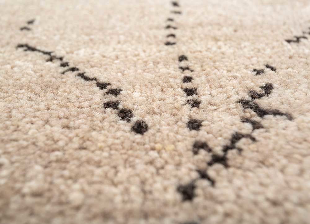 zuri ivory wool hand knotted Rug - CloseUp zuri ivory wool hand knotted Rug - CloseUp