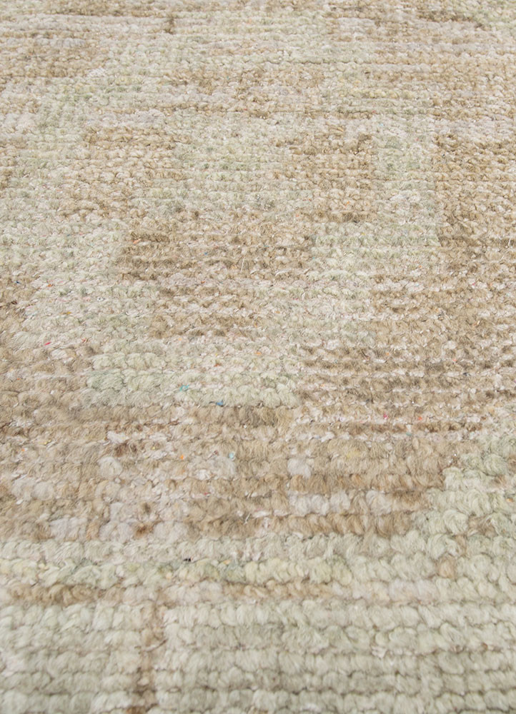 thyme green wool hand knotted Rug - CloseUp thyme green wool hand knotted Rug - CloseUp
