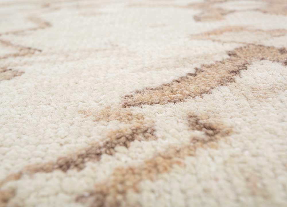 erbe ivory wool hand knotted Rug - CloseUp