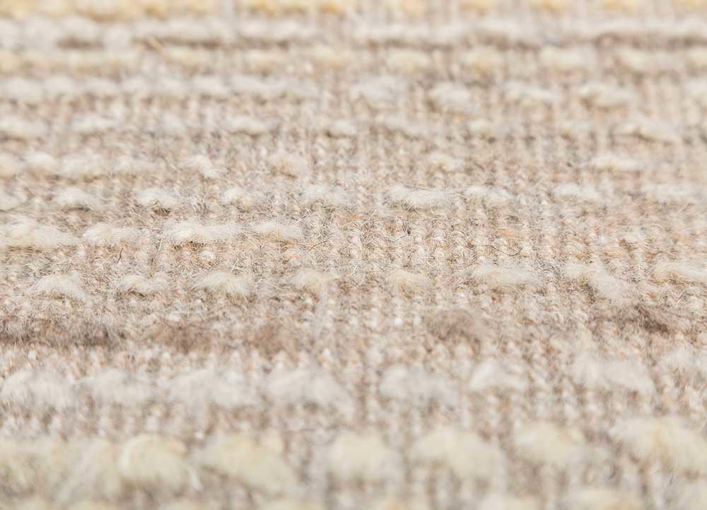 erbe beige and brown wool hand knotted Rug - CloseUp erbe beige and brown wool hand knotted Rug - CloseUp