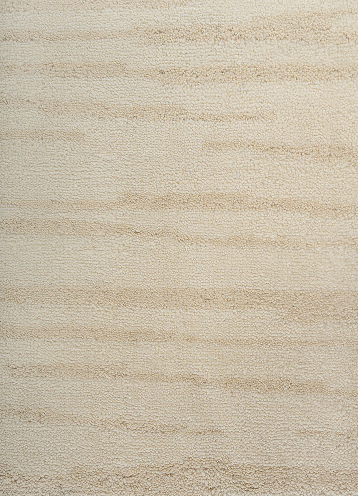 aprezo ivory wool hand knotted Rug - CloseUp