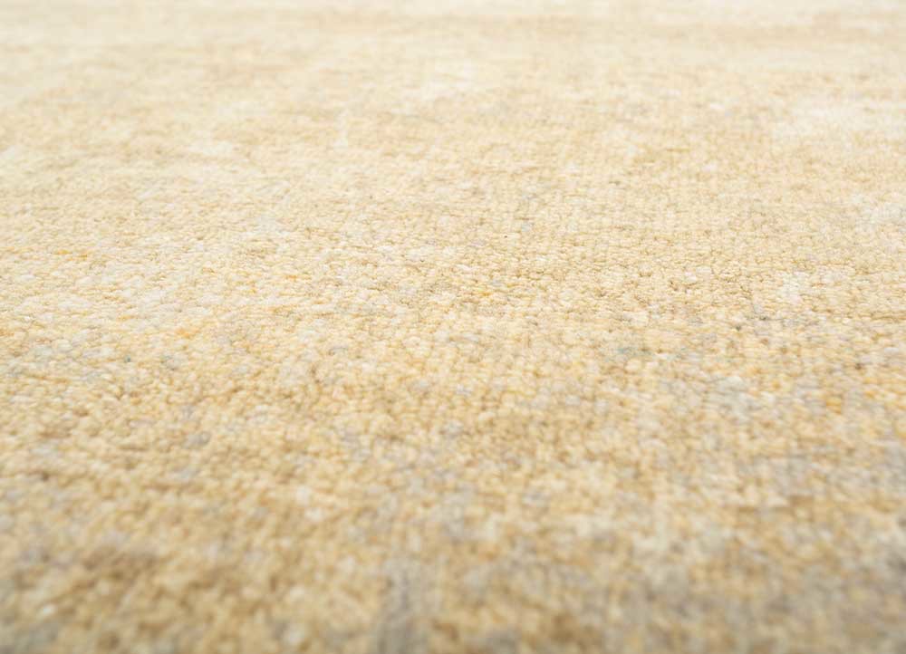 uvenuti gold wool hand knotted Rug - CloseUp uvenuti gold wool hand knotted Rug - CloseUp