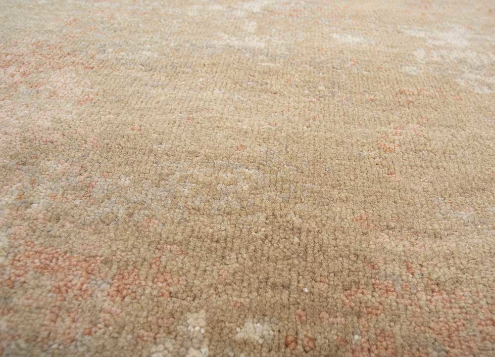 entropy ivory wool hand knotted Rug - CloseUp