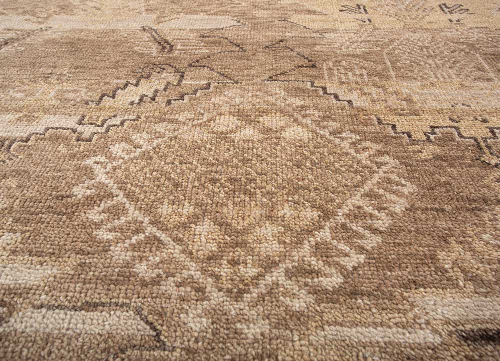 viscaya beige and brown wool hand knotted Rug - CloseUp