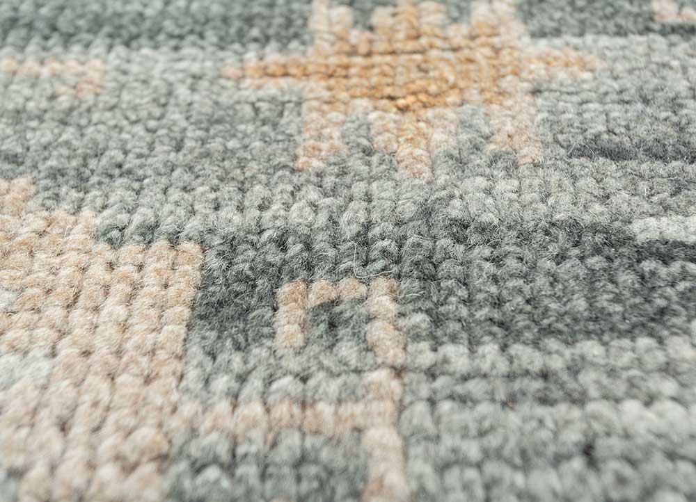 erbe green wool hand knotted Rug - CloseUp erbe green wool hand knotted Rug - CloseUp