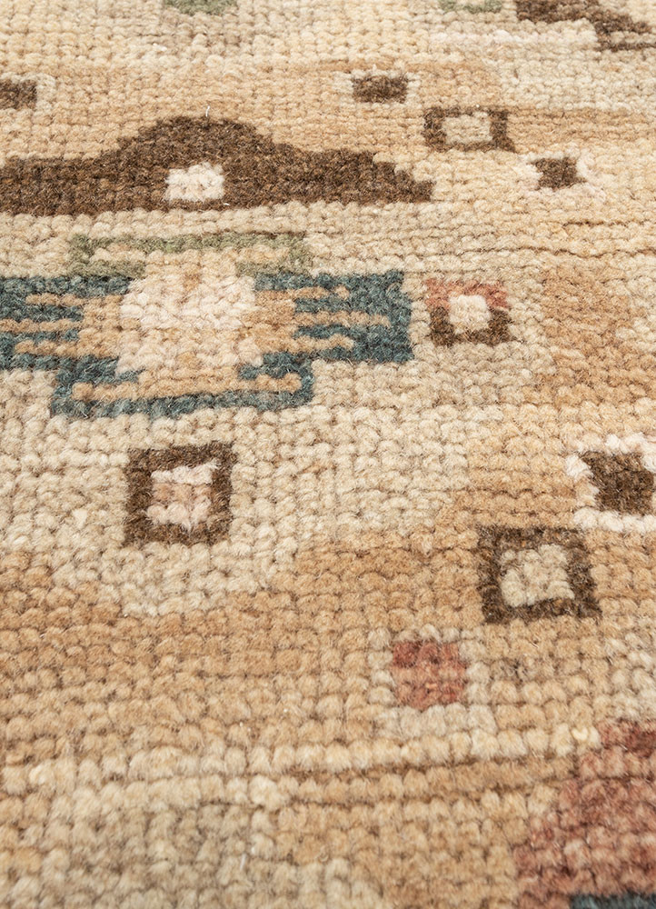 erbe beige and brown wool hand knotted Rug - CloseUp