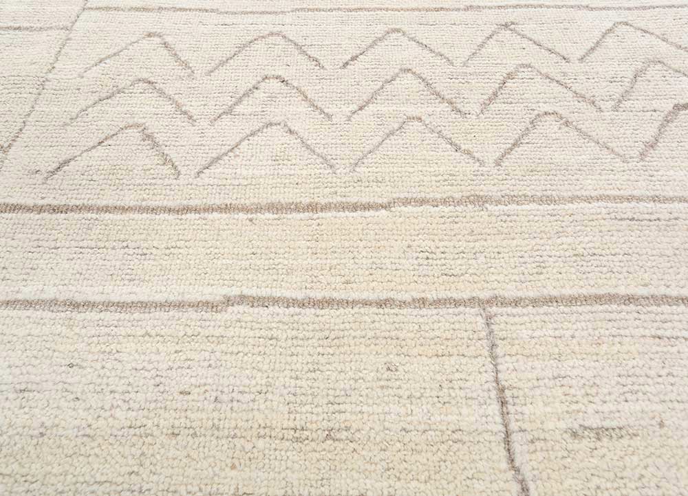 thyme ivory wool hand knotted Rug - CloseUp