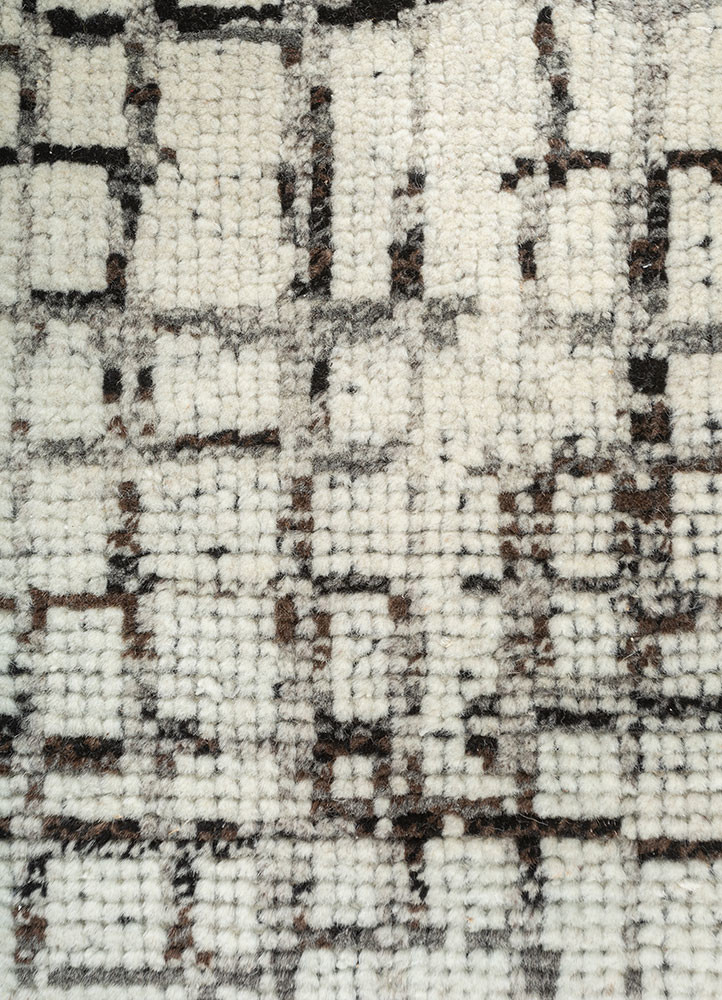 aprezo ivory wool hand knotted Rug - CloseUp aprezo ivory wool hand knotted Rug - CloseUp