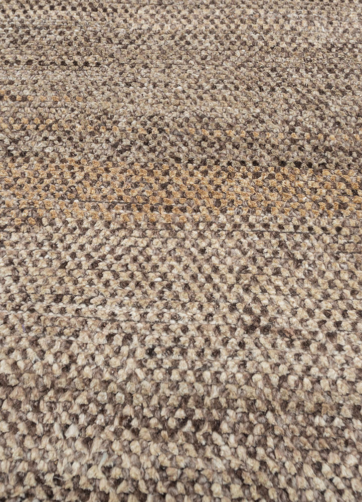 kairos grey and black wool and silk hand knotted Rug - CloseUp