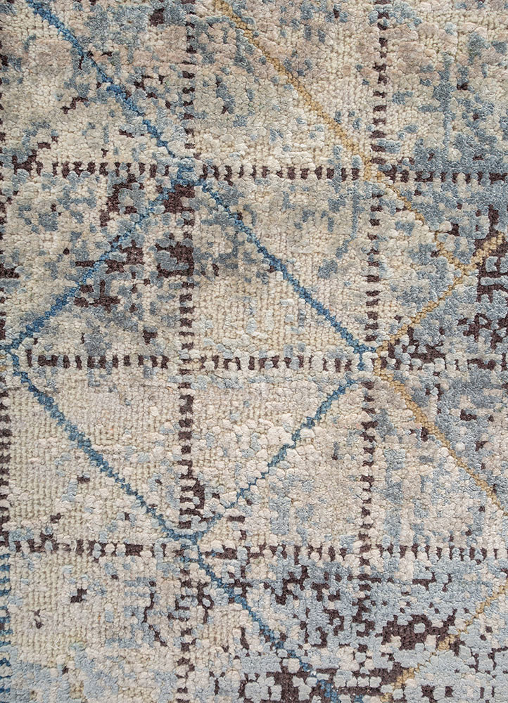 entropy blue wool and silk hand knotted Rug - CloseUp entropy blue wool and silk hand knotted Rug - CloseUp