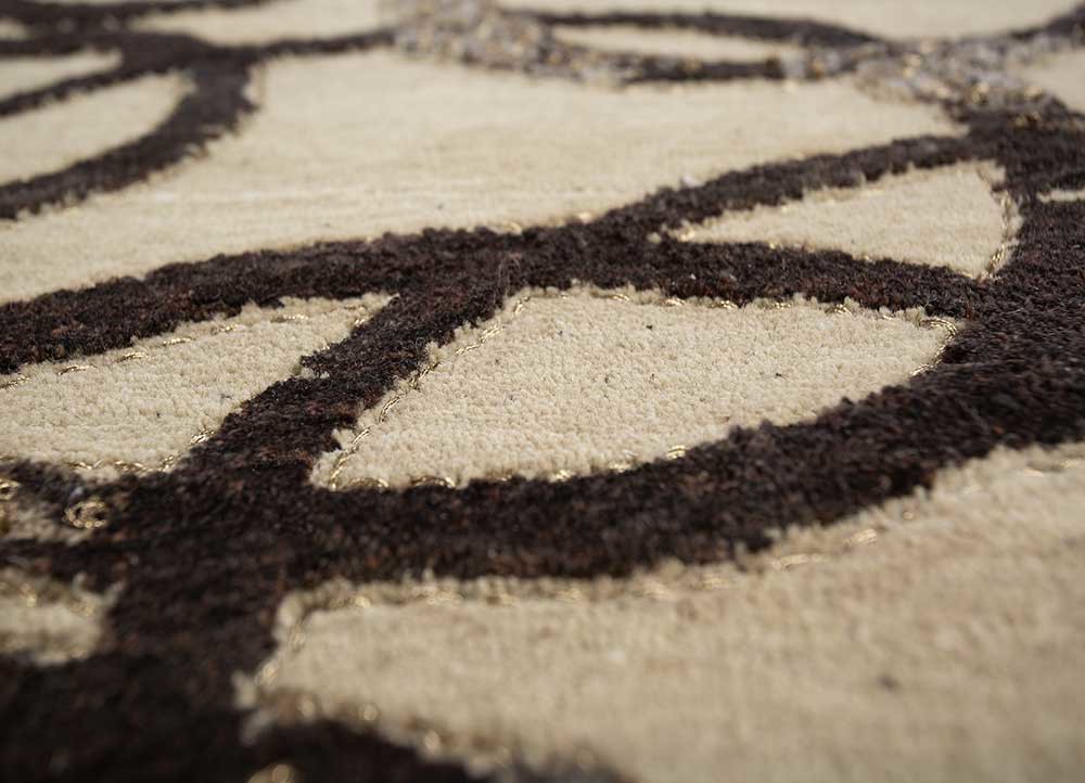 reverie japonaise grey and black wool and silk hand knotted Rug - CloseUp