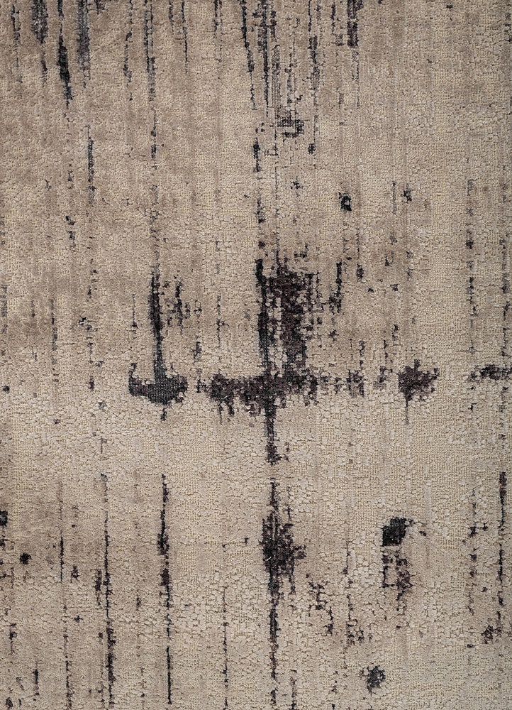 aprezo ivory wool and silk hand knotted Rug - CloseUp aprezo ivory wool and silk hand knotted Rug - CloseUp