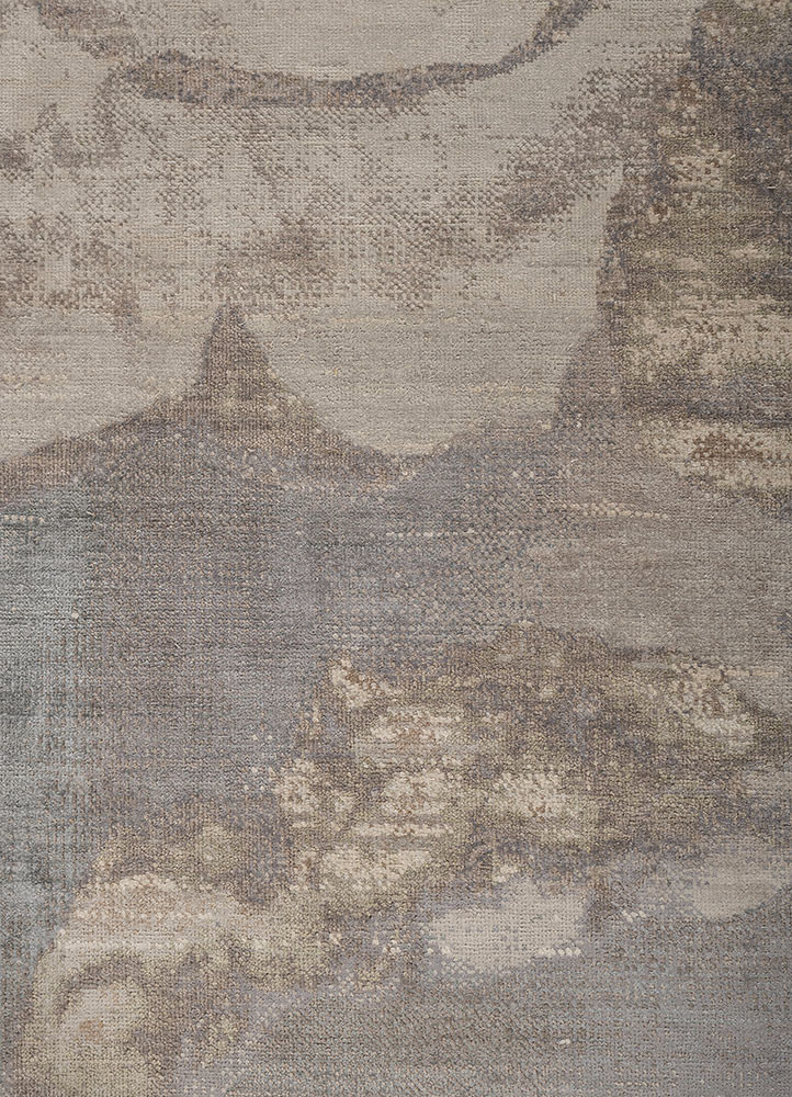entropy grey and black wool and silk hand knotted Rug - CloseUp entropy grey and black wool and silk hand knotted Rug - CloseUp