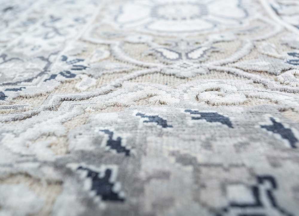 cyanna grey and black wool and silk hand knotted Rug - CloseUp