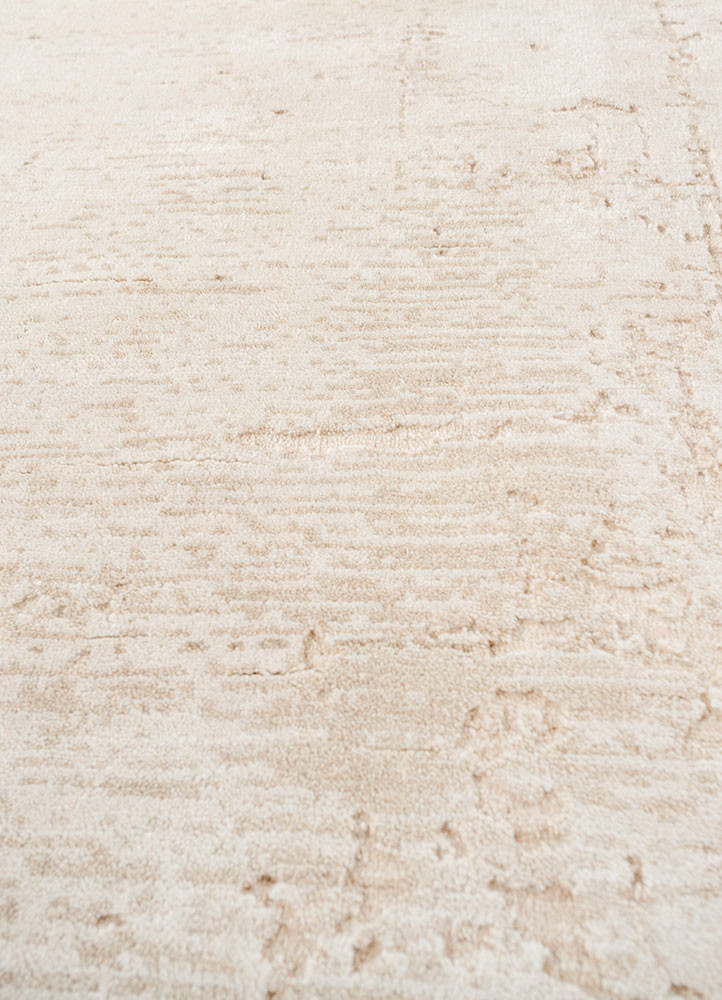 entropy ivory wool and silk hand knotted Rug - CloseUp entropy ivory wool and silk hand knotted Rug - CloseUp