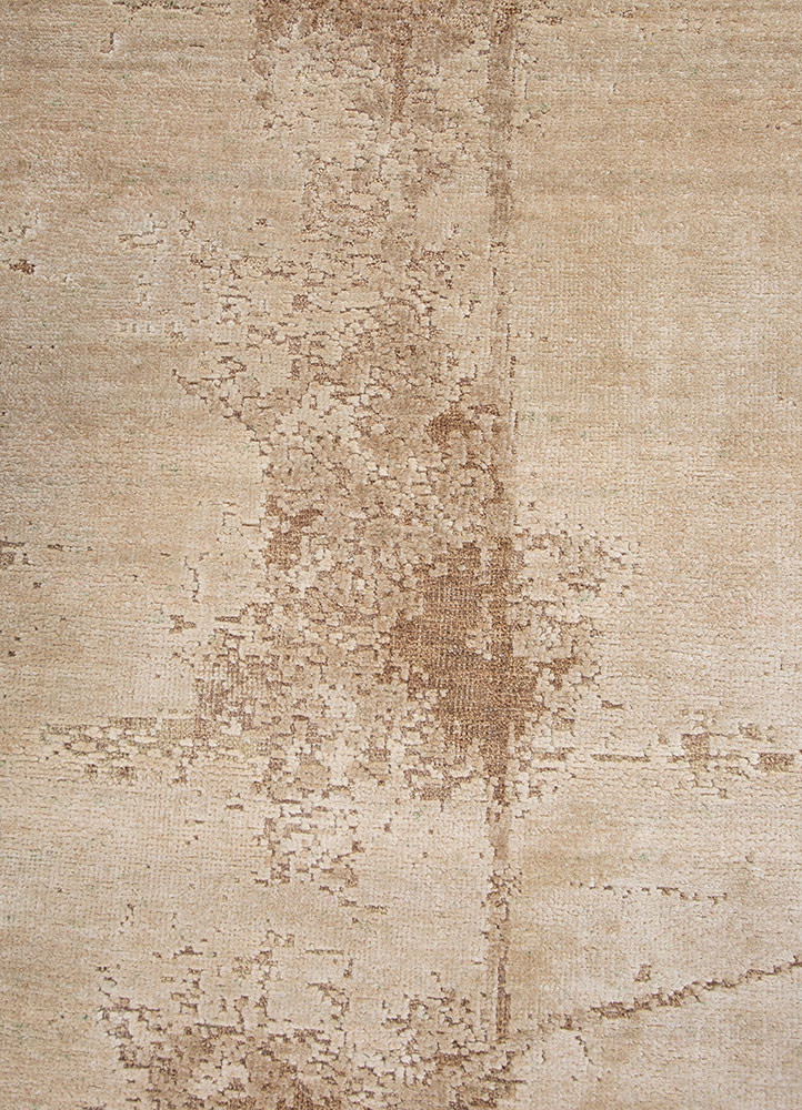 entropy beige and brown wool and silk hand knotted Rug - CloseUp entropy beige and brown wool and silk hand knotted Rug - CloseUp