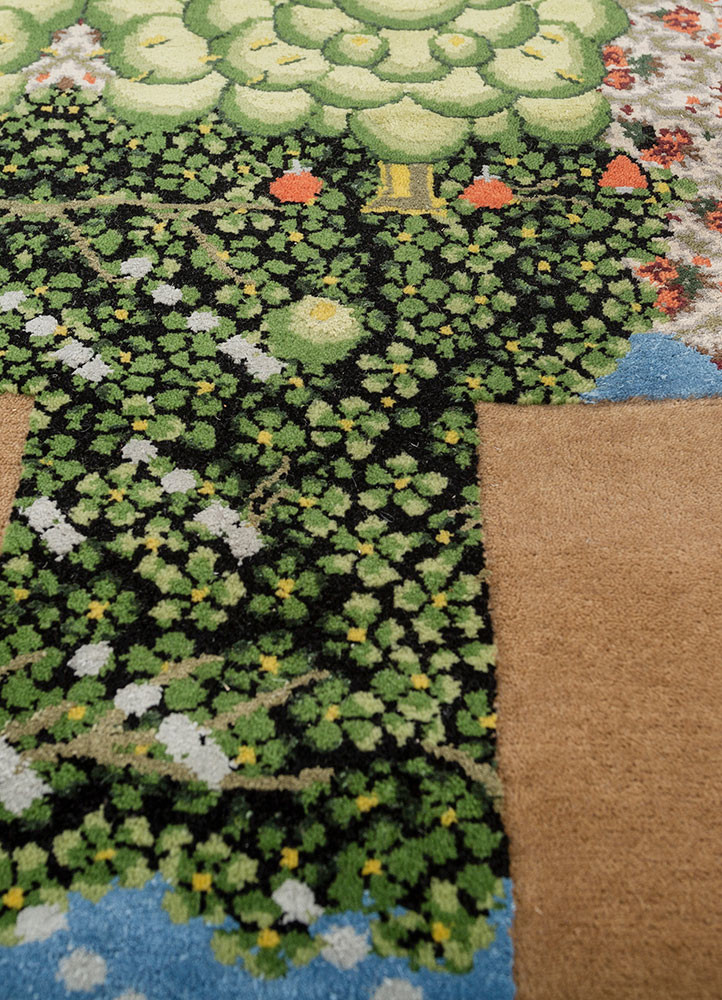 days beige and brown wool and silk hand knotted Rug - CloseUp