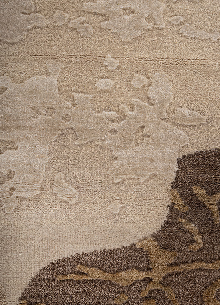 aprezo beige and brown wool hand knotted Rug - CloseUp
