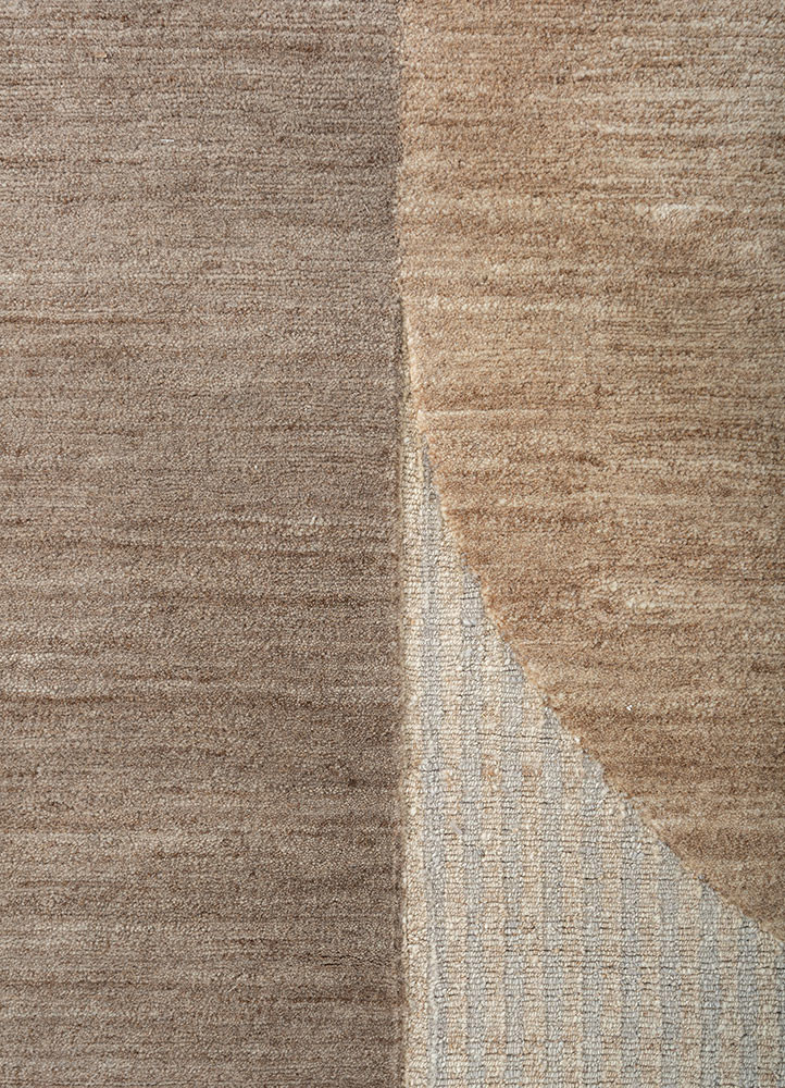 sthir ivory wool hand knotted Rug - CloseUp sthir ivory wool hand knotted Rug - CloseUp