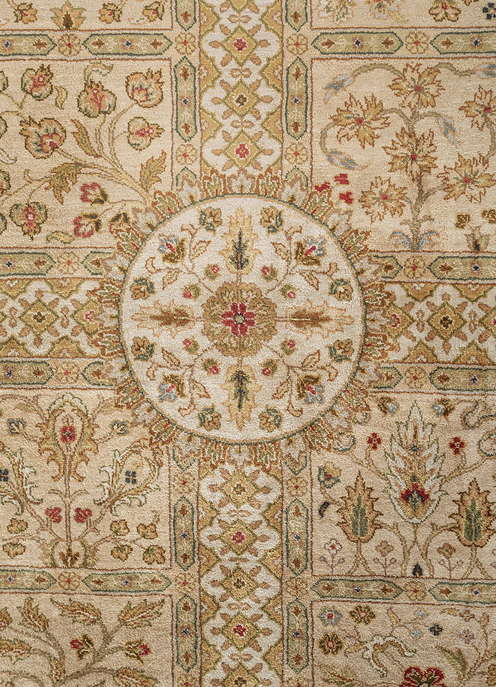 gulmarg ivory silk hand knotted Rug - CloseUp gulmarg ivory silk hand knotted Rug - CloseUp