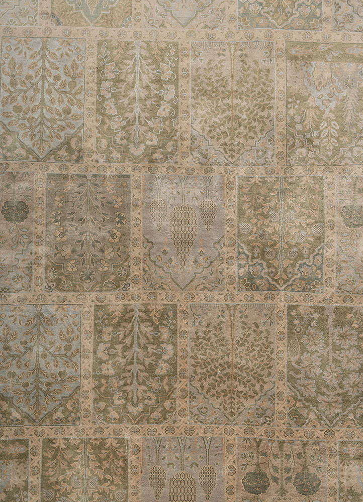 gulmarg ivory silk hand knotted Rug - CloseUp