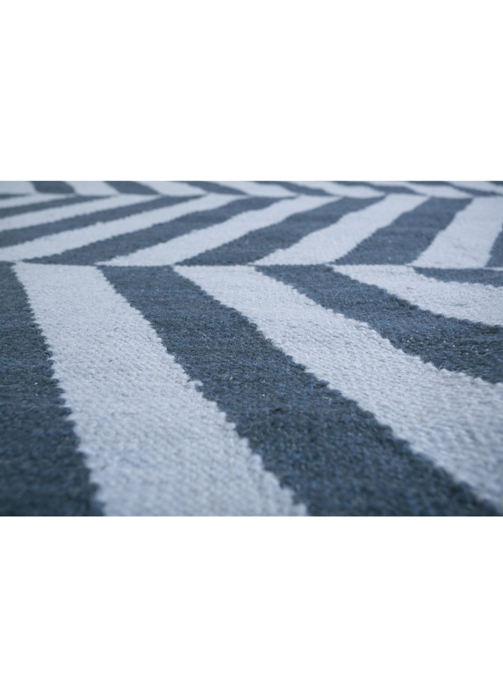 alhambra blue wool flat weaves Rug - CloseUp